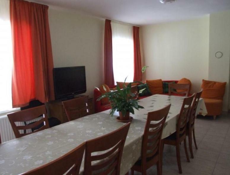 Aura Vendeghaz Hotel Hajduszoboszlo Ngoại thất bức ảnh